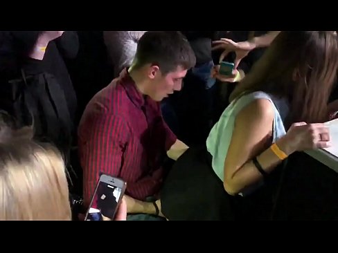 ❤️ سکس واقعی در یک کلوپ شبانه روسی. دختر 18 ساله روسی در مقعد و واژن در یک کلوپ شبانه فاک کرد ❤️ پورنو در ما fa.pornpics-de.ru ❌❤